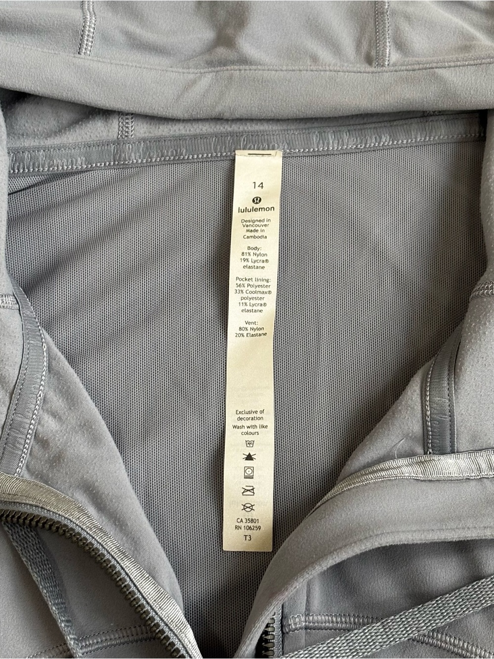 lululemon Athletica Light Gray Full-Zip Hoodie - Picture 4 of 8